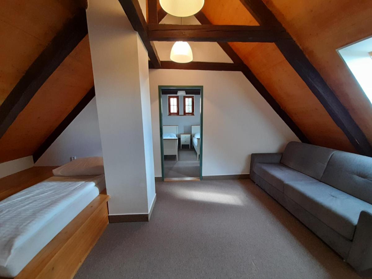 Wellness Hotel Zamecek Jetřichovice Екстериор снимка