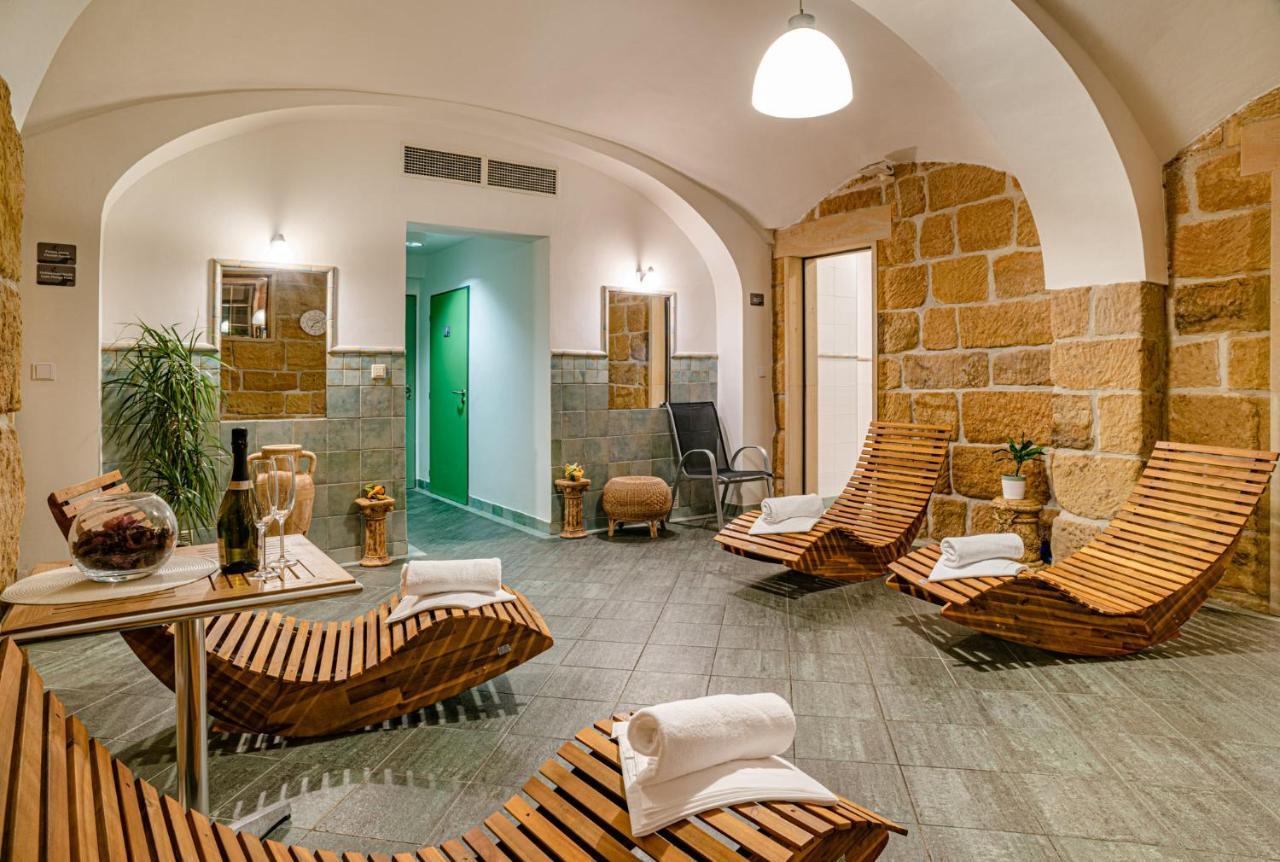 Wellness Hotel Zamecek Jetřichovice Екстериор снимка
